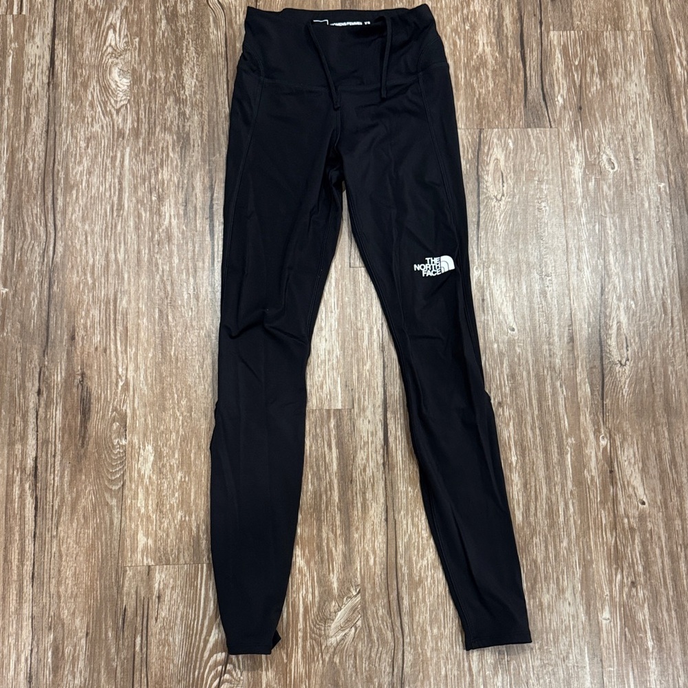 The North Face Jet Black Active Leggings
